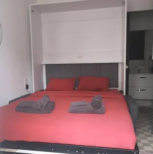 Apartment 2 Pas Du Centre-ville *